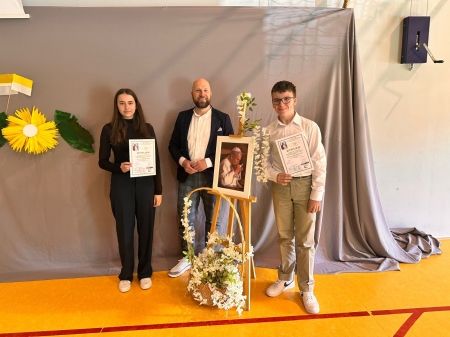 Laureaci X Wojewódzkiej Olimpiady Wiedzy o św. Janie Pawle II! 