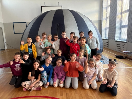 Kino sferyczne w naszej szkole!