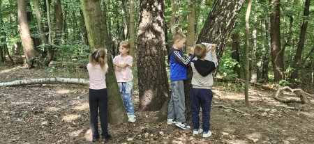Pierwszaki na tropie leśnych skarbów!