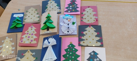 Kartki świąteczne z życzeniami dla chorych z gdyńskiego szpitala